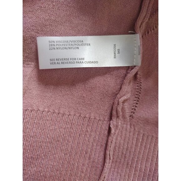 Carolyn Taylor women's XL pink sweater with pearl embellishments, NWT. - Picture 6 of 10